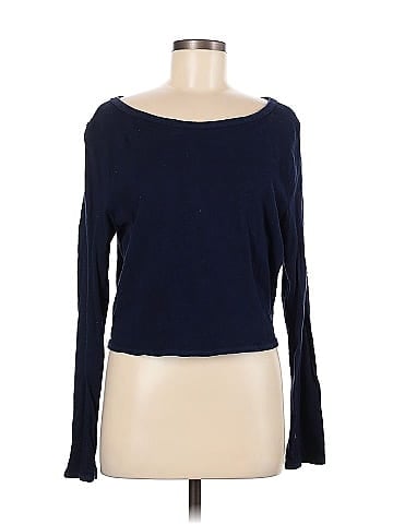 UNIQUELY Lorna Jane Long Sleeve T-Shirt (view 1)