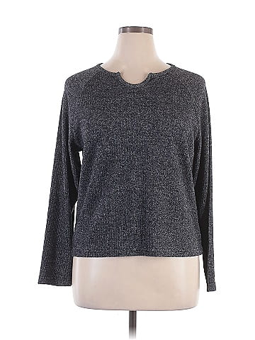Feathers 3/4 Sleeve T-Shirt (view 1)