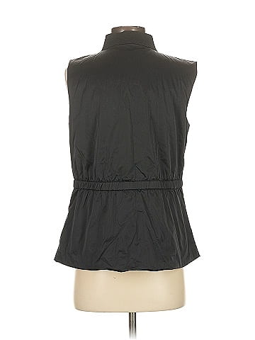 St. John Sport Vest (view 2)