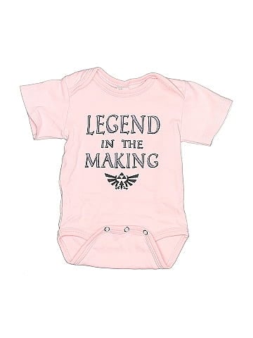 Laughing Giraffe Short Sleeve Onesie (view 1)