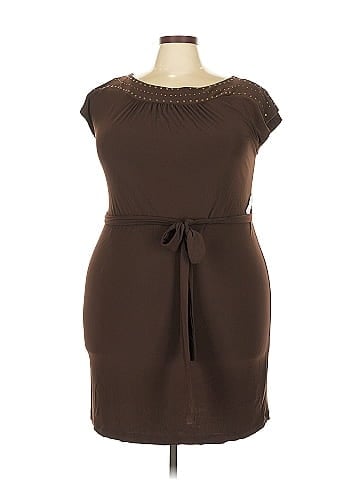 Bisou Bisou Sleeveless Top (view 1)