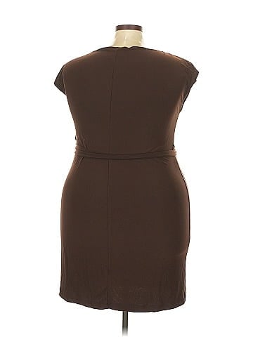 Bisou Bisou Sleeveless Top (view 2)