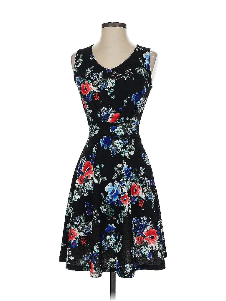 Pre-owned Le Lis Casual Dress In Black