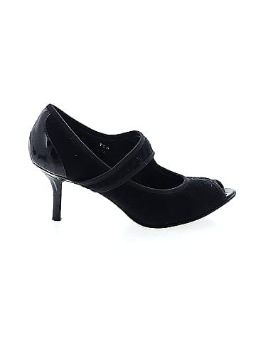 Donald J Pliner Heels (view 1)
