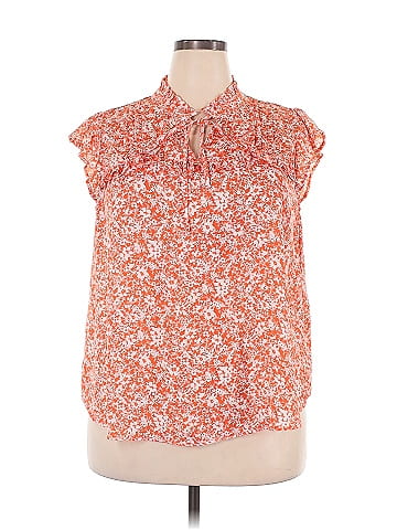 Sweet Rain Sleeveless Blouse (view 1)