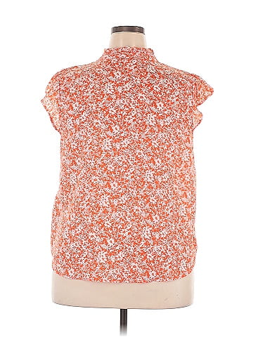 Sweet Rain Sleeveless Blouse (view 2)