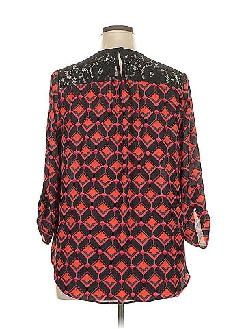 Signature Studio 3/4 Sleeve Blouse (view 2)
