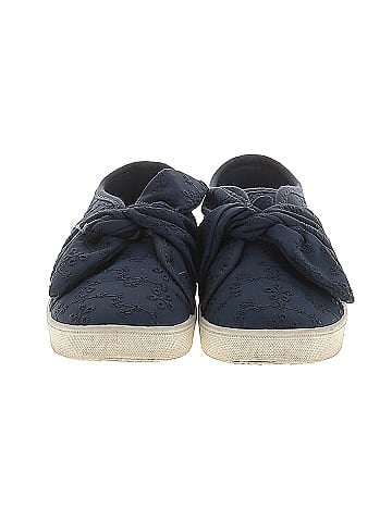 OshKosh B'gosh Sneakers (view 2)