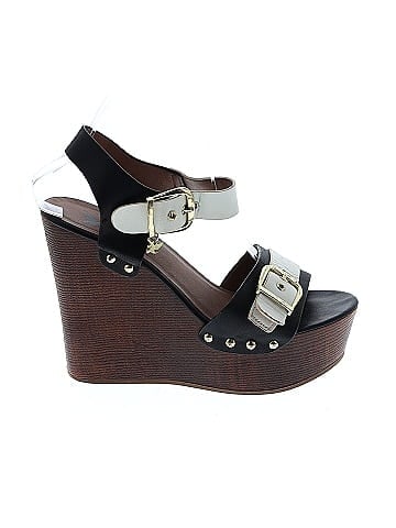 Shiekh Wedges (view 1)