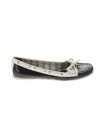 Coach Flats (view 1)