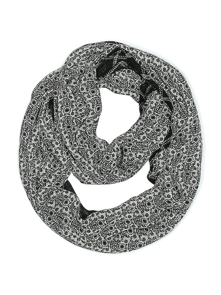 Pre-owned Old Navy Scarf In Black