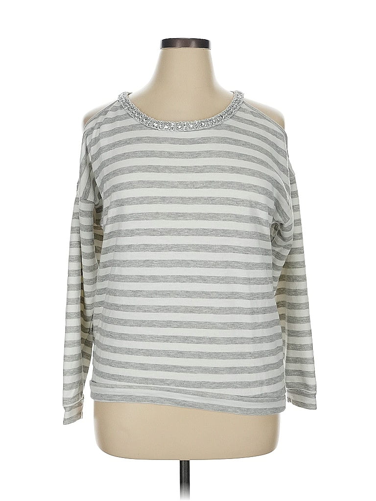 Pre-owned Inc International Concepts Pullover Sweater In Silver