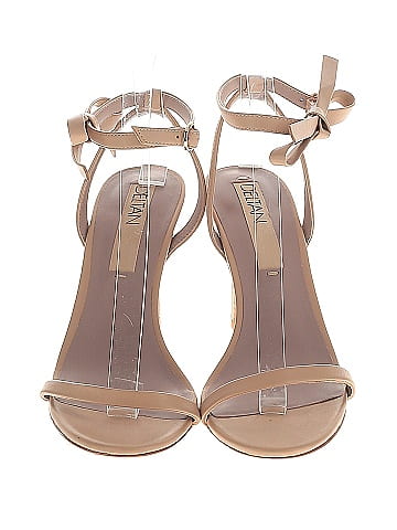 Deltan Heels (view 2)