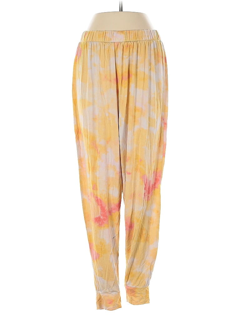 Pre-owned Old Navy Casual Pants In Yellow