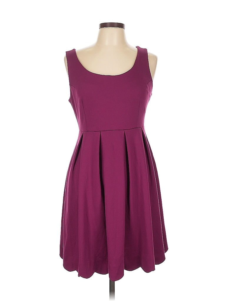 Click to view more detailed imagery on our partner's website Pre-owned Elle Casual Dress In Burgundy