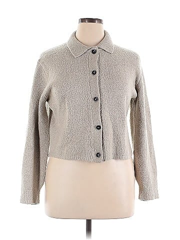 RDI Cardigan (view 1)