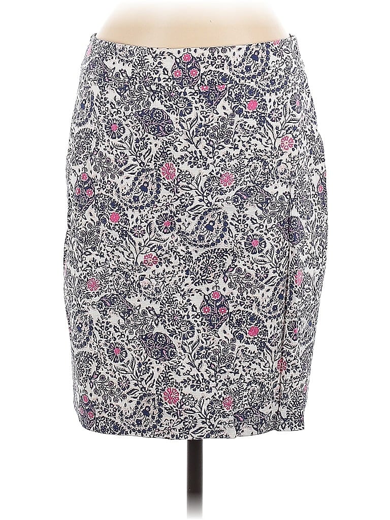 Click to view more detailed imagery on our partner's website Pre-owned Ann Taylor Casual Skirt In Purple