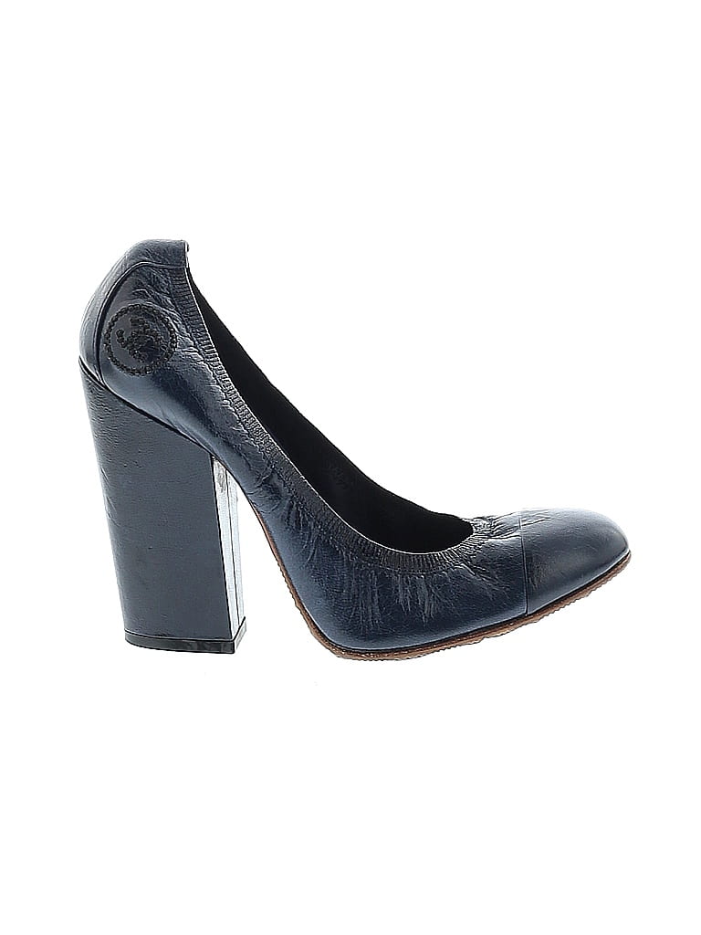Chanel Blue Glazed Goatskin CC Cap Toe Elastic Pumps Size EU 39 - photo 1