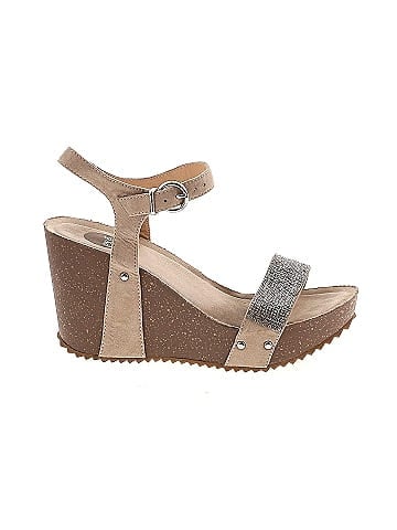 exe Wedges (view 1)