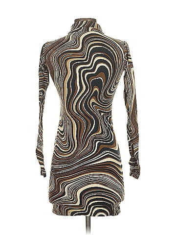 Motel Casual Dress (view 2)
