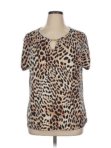Daisy Fuentes Short Sleeve Blouse (view 1)