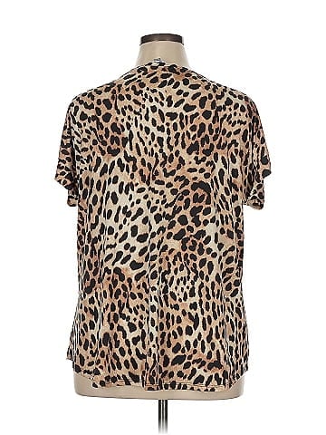 Daisy Fuentes Short Sleeve Blouse (view 2)