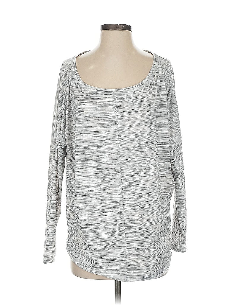 Pre-owned Athleta Long Sleeve T-shirt In Gray
