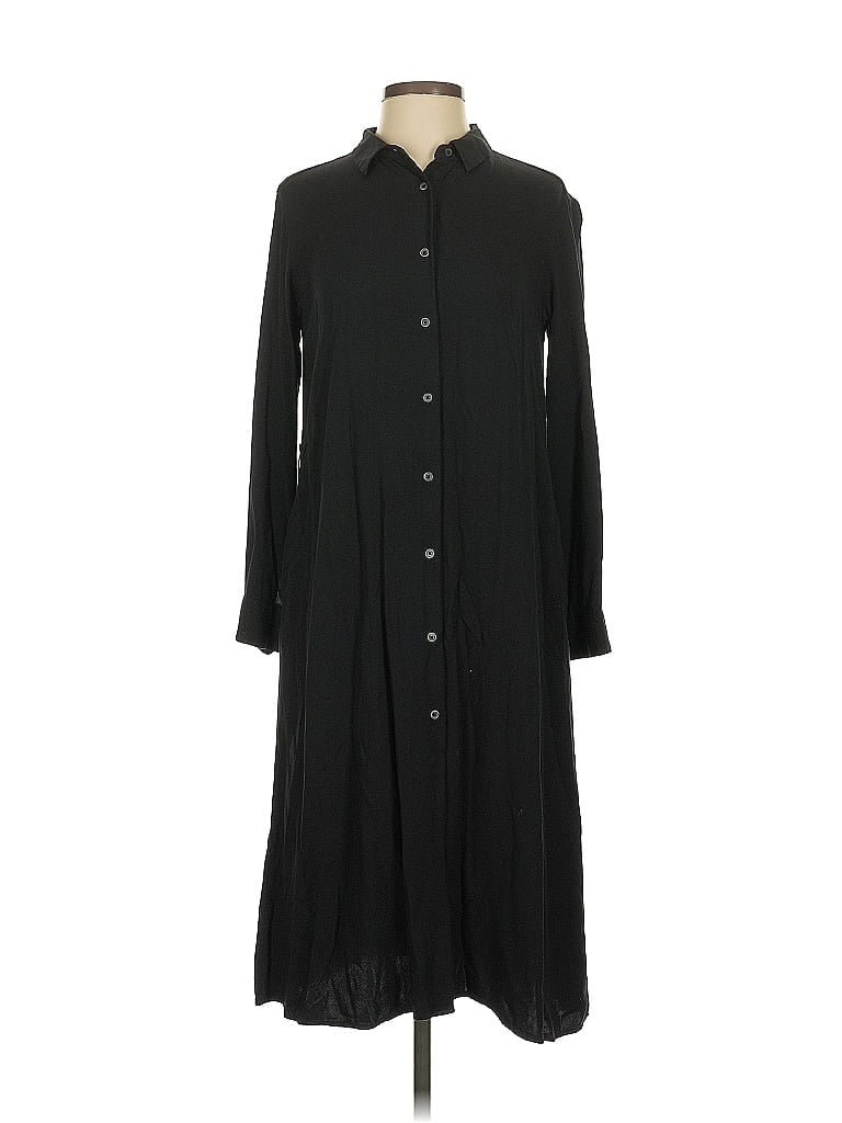 Pre-owned Uniqlo Casual Dress In Black