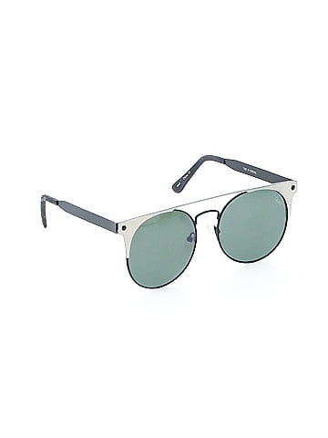 Quay Australia Sunglasses (view 1)