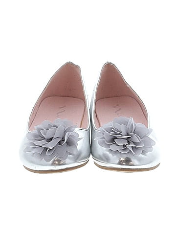 Nina Flats (view 2)