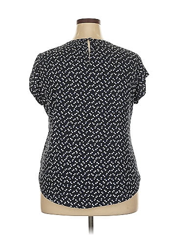 Fun2Fun Short Sleeve Blouse (view 2)