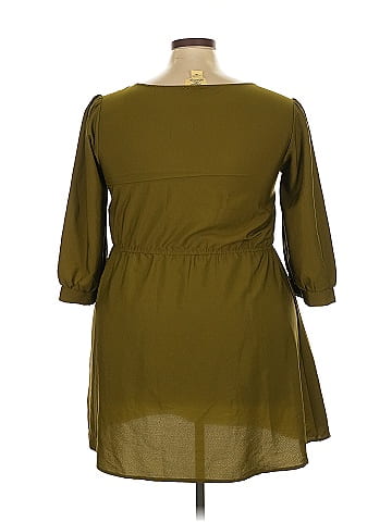 Stevie & Lindsey Casual Dress (view 2)