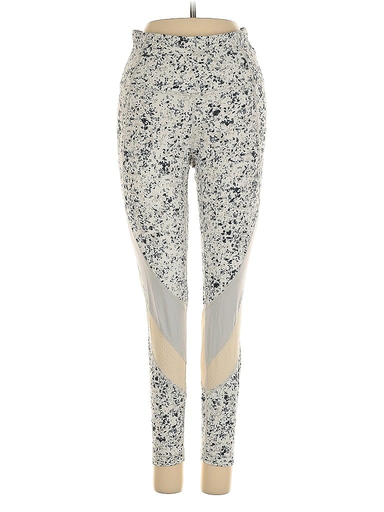 Click to view more detailed imagery on our partner's website Pre-owned Athleta Leggings In White