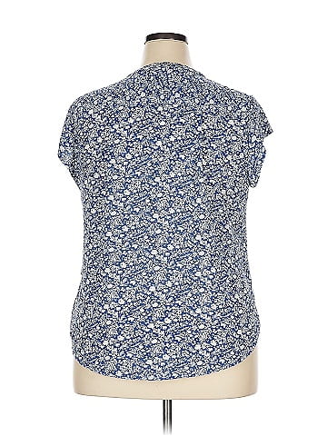 Fun2Fun Short Sleeve Blouse (view 2)