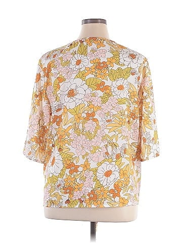 Fashion 3/4 Sleeve Blouse (view 2)