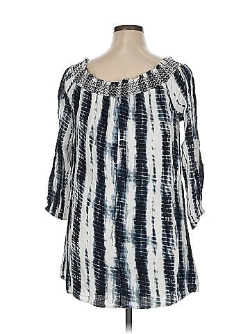 Dizzy Lizzy 3/4 Sleeve Blouse (view 2)