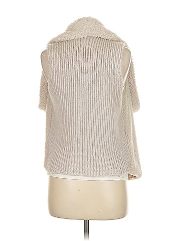 BB Dakota Poncho (view 2)