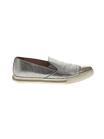 Miu Miu Flats (view 1)