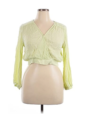 O'Neill 3/4 Sleeve Blouse (view 1)