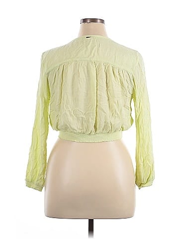 O'Neill 3/4 Sleeve Blouse (view 2)