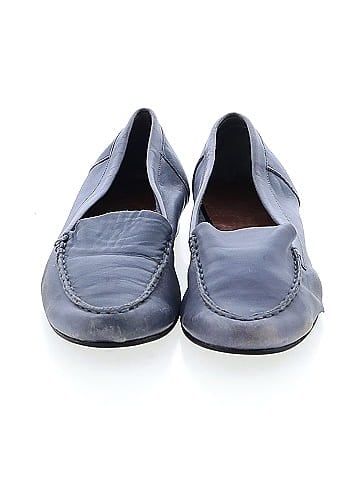 Etienne Aigner Flats (view 2)