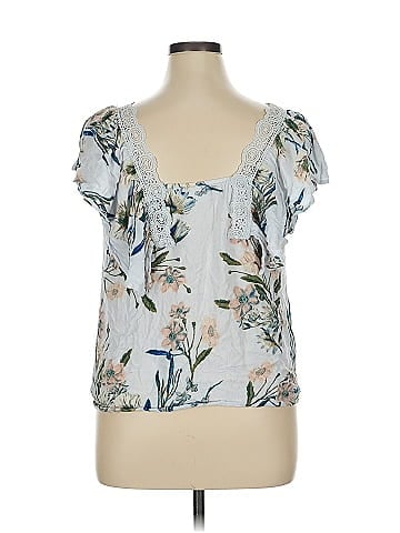Daytrip Short Sleeve Blouse (view 2)