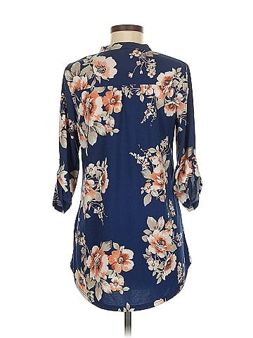 Zattcas 3/4 Sleeve Blouse (view 2)