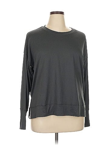 Leg3nd Long Sleeve T-Shirt (view 1)