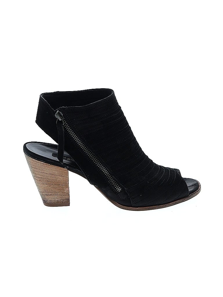 Pre-owned Paul Green Heels In Black
