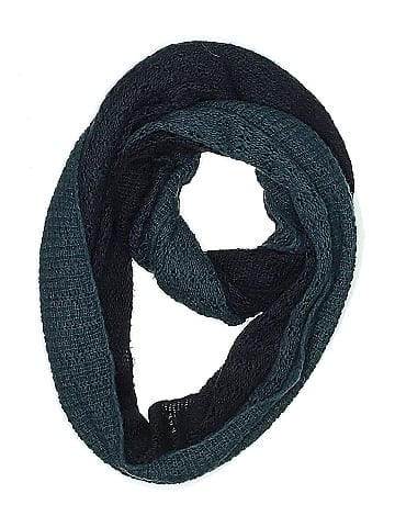 Pistil Scarf (view 1)