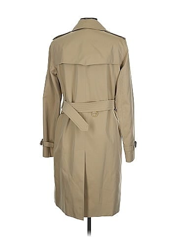Burberry The Kensington Trenchcoat (view 2)