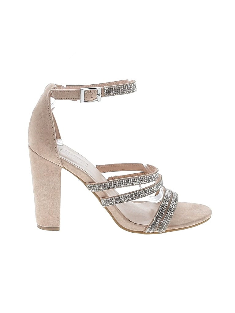 Pre-owned David's Bridal Heels In Brown