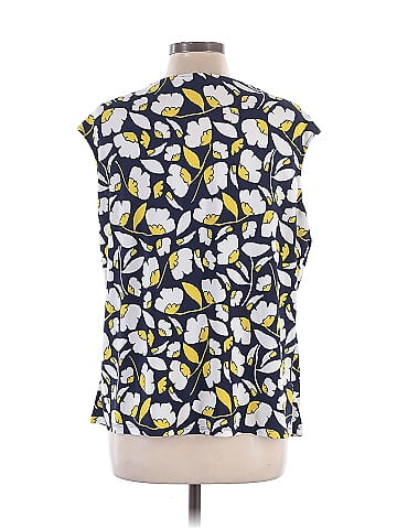 Kasper Sleeveless Blouse (view 2)