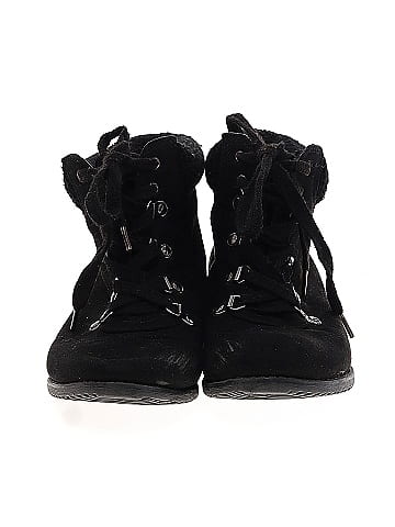 White Mountain Ankle Boots (view 2)